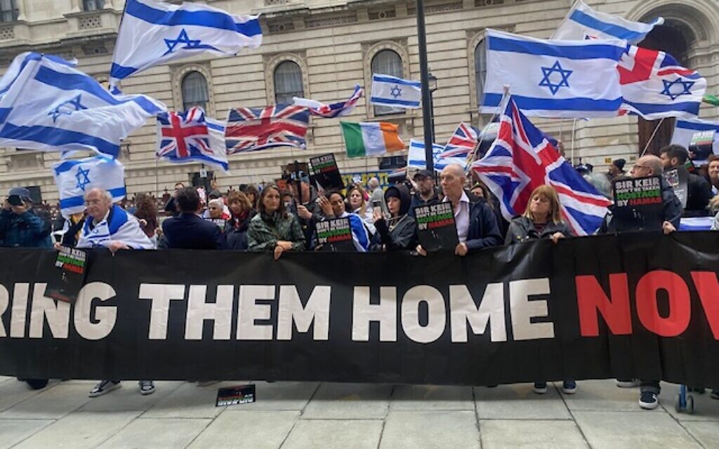 Demonstrators at Tuesday night's rally (pic Jenni Frazer)