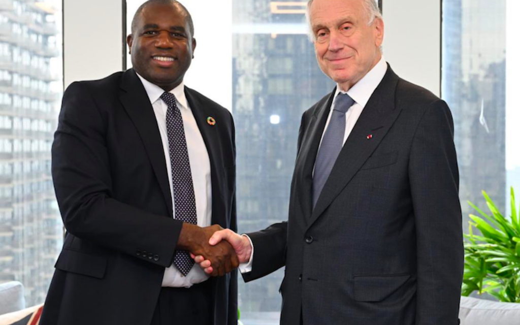 WJC President Ronald Lauder with British Foreign Secretary David Lammy