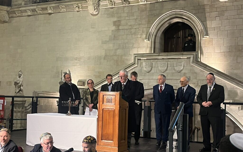 Speaker Linsay Hoyle addresses the Westminster Hall Chanukah event