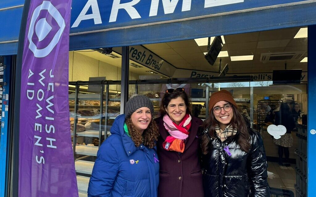 Sarah Sackman with Sam Clifford (JWA CEO) and Dana Houri from JWA outside their stall at Carmelli’s for the JWA Shabbat November 2024