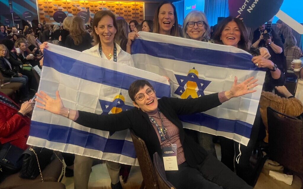Lions of Judah from UK and Israel. Pic: Karen Goodkind