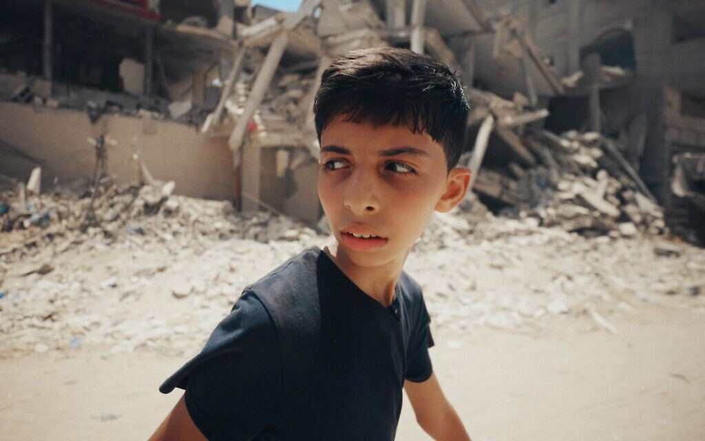 Ayman Alyazouri's son in the programme.