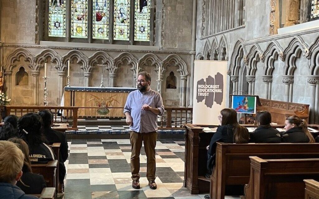 Holocaust Memorial Day ceremony for students at St. Albans Cathedral, January 2025