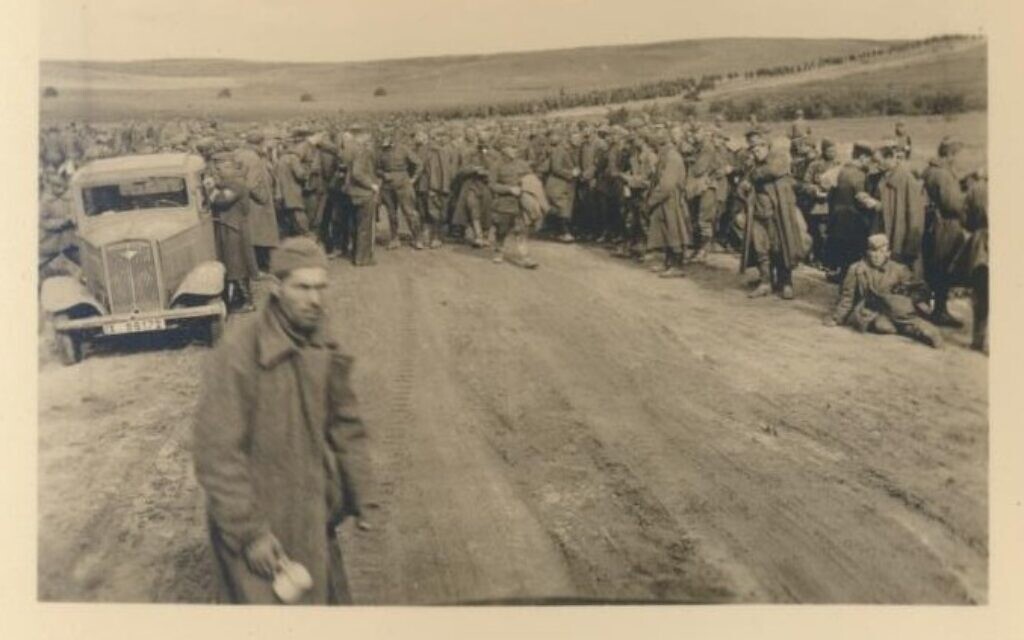 Soviet Union, 1941. Prisoners on the march from the front to the transit camps, photographer unknown, from a photo album of the Wehrmacht solder Dr Walter O. Courtesy of Lower Saxony Memorials Foundation/ Bergen-Belsen Memorial