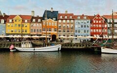 Nyhavn. Photo: Louisa Walters