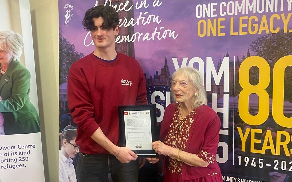 Holocaust Survivor and Kindertransport refugee, 102 year old Henny Franks with BBYO's Felix Hart. Pic: Michelle Rosenberg Holocaust Survivor and Kindertransport refugee, 102 year old Henny Franks with BBYO's Felix Hart. Pic: Michelle Rosenberg