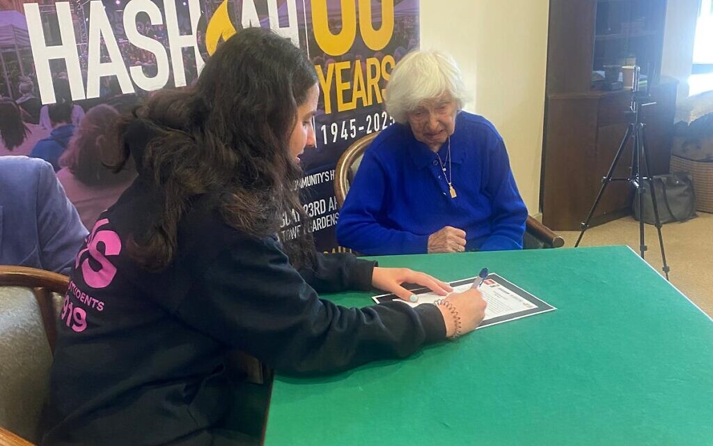 Holocaust Survivor Renee Salt, (liberated from Bergen-Belsen on 15th April 1945 by the British Army) with Amy Conway, UJS. Pic: Michelle Rosenberg Holocaust Survivor Renee Salt, (liberated from Bergen-Belsen on 15th April 1945 by the British Army) with Amy Conway, UJS. Pic: Michelle Rosenberg
