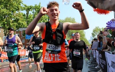 Alfie Keene running for Jami, part of Jewish Care