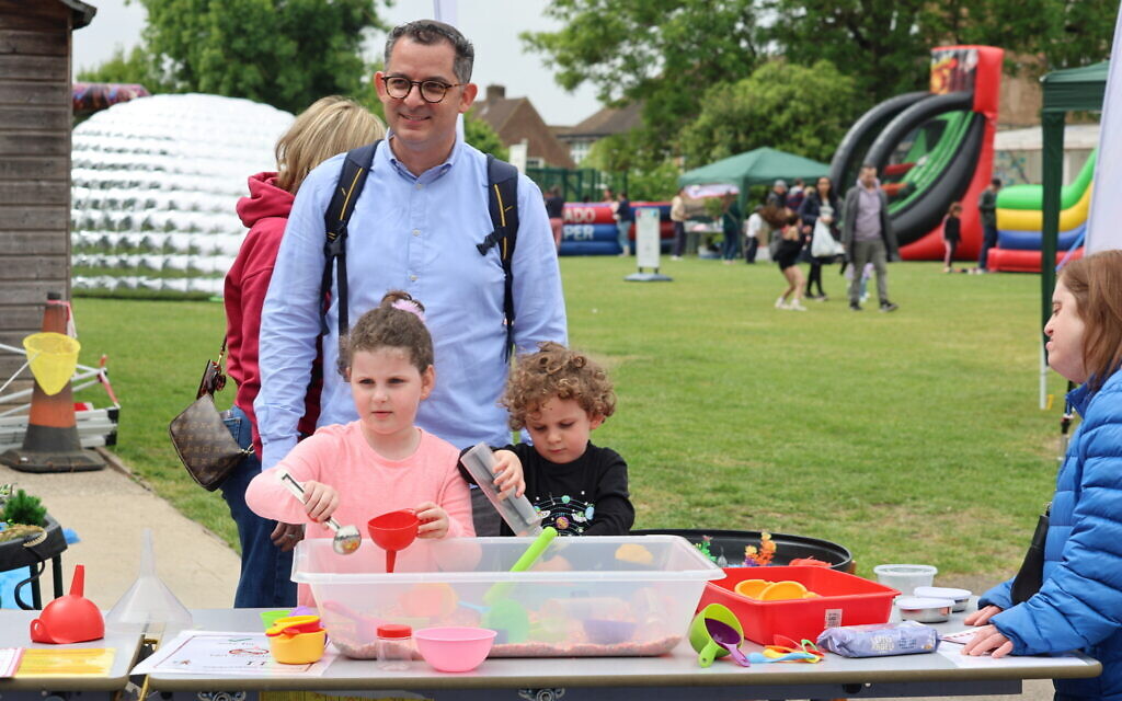 Norwood Carnival May 2025. Pic: Volunteer photographers Amber Pollack and Hayler Posener