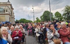 60 Holocaust Survivors at the March (Photo- EMOTL) May 2025