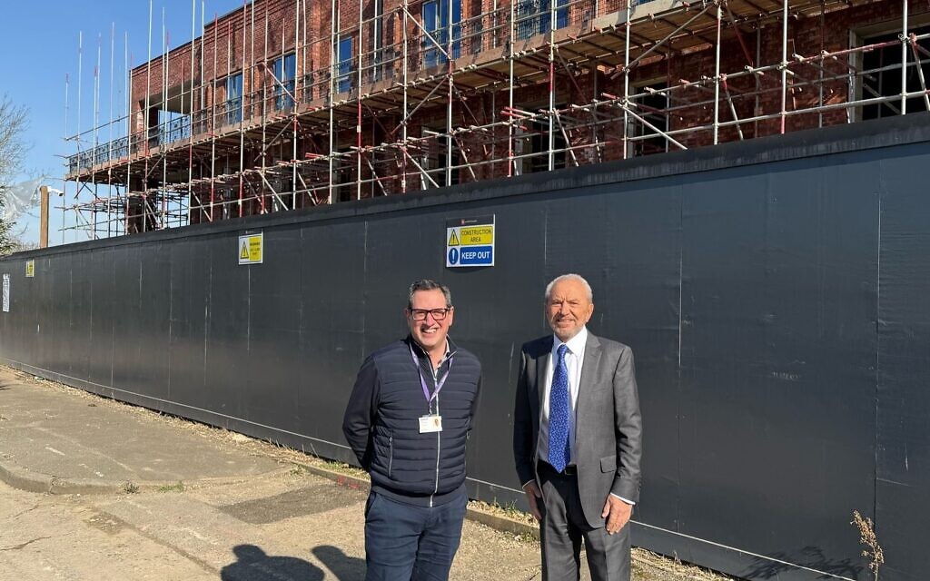 Lord-Alan-Sugar-with-Jewish-Care-CEO-Daniel-Carmel-Brown-at-Jewish-Cares-new-care-and-community-campus