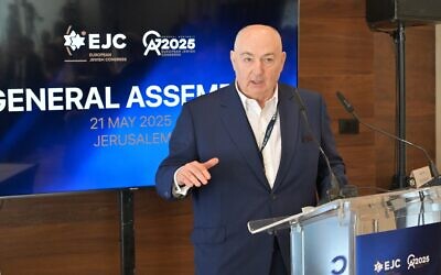 Dr Moshe Kantor, European Jewish Congress.