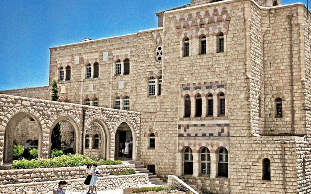 The National Library on Mount Scopus: The Hebrew University building on Mount Scopus, then home to Israel’s National Library, before access was cut off after 1948 and the library was relocated to western Jerusalem. Jerusalem, 1945.
Colourisation: Tamar Hayardeni The National Library on Mount Scopus: The Hebrew University building on Mount Scopus, then home to Israel’s National Library, before access was cut off after 1948 and the library was relocated to western Jerusalem. Jerusalem, 1945.
Colourisation: Tamar Hayardeni