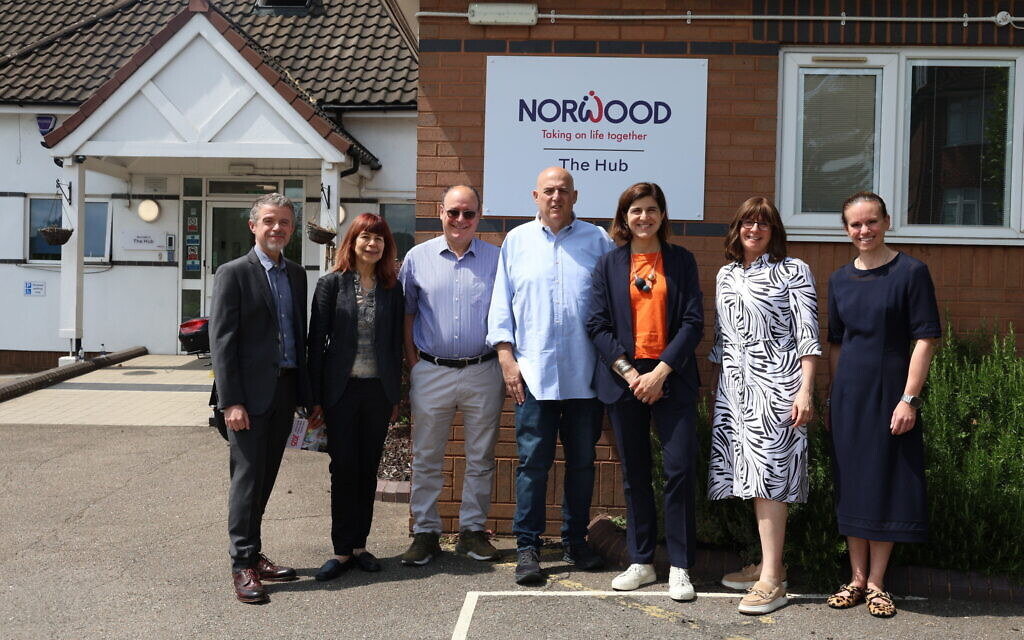 Sarah Sackman MP at visit to Norwood June 2025