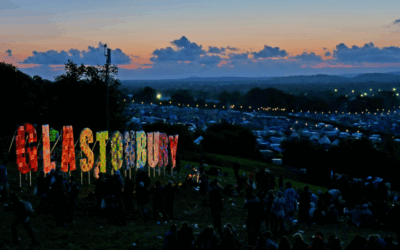 Glastonbury Festival (Credit: Wikimedia Commons/JaswoodUK)