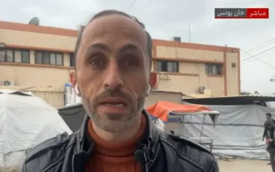 Ahmed Alagha reporting for BBC Arabic in Khan Younis. (Photo Credit: BBC Arabic)