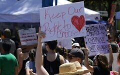 Demonstrators call for abortion rights at a public rally, echoing sentiments supported by Progressive Jewish leaders. Photo Credit: Aiden Frazier/Unsplash Demonstrators call for abortion rights at a public rally, echoing sentiments supported by Progressive Jewish leaders. Photo Credit: Aiden Frazier/Unsplash