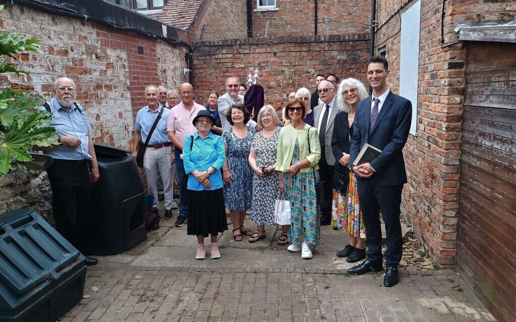 York's historic Aldwark is religiously closed. 1 July 2025.