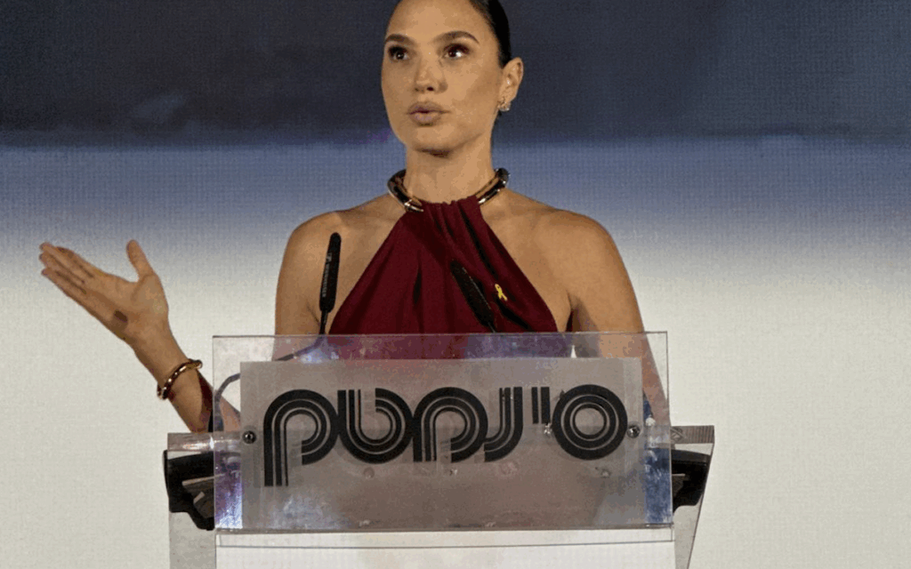 Gal Gadot speaks at the opening of the 42nd Jerusalem Film Festival. Photo Credit: Hadassah UK