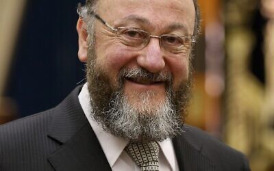 Chief Rabbi Ephraim Mirvis is a leader in our community