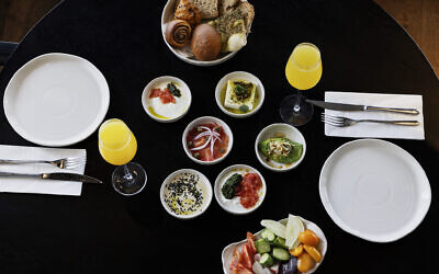 Breakfast at Gymnasia Isrotel. Photo: Assaf Pinchuk
