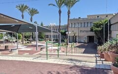 Israel Sci-Tech School Henry Ronson in Ashkelon