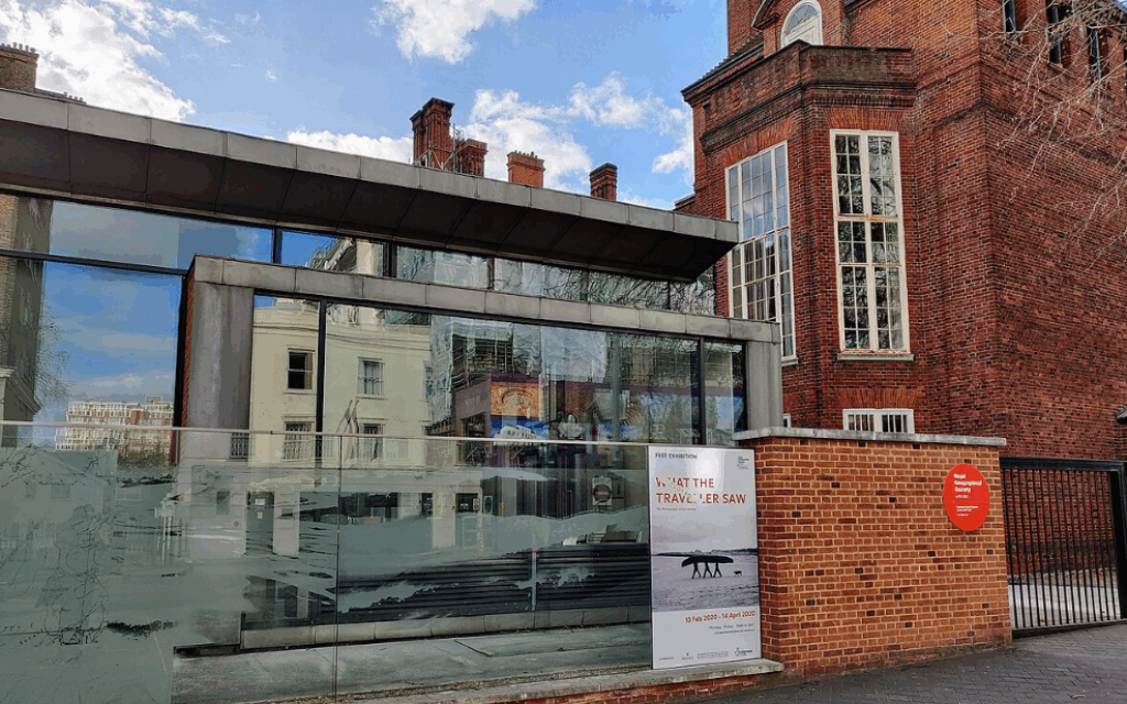 Entrance to the Royal Geographical Society's headquarters in London (Credit: Wikimedia Commons/Shadowssettle)