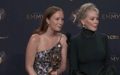 Hannah Einbinder (l) along with a co-star at the Emmys