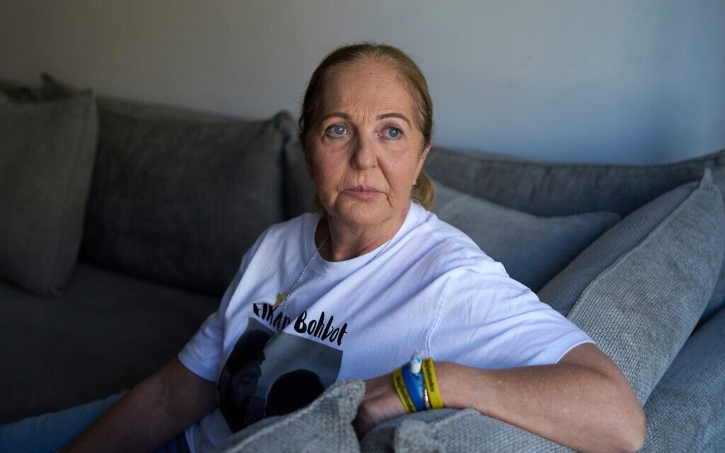 Elkana Bohbot's mother anxiously awaits his return