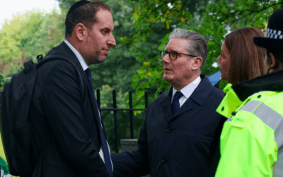 Marc Levy, Keir Starmer and wife Victoria at the scene near Heaton Park Hebrew Congregation synagogue in Crumpsall, Manchester, where two people died in a terror attack. 
Picture date: Friday October 3, 2025.
PA Wire