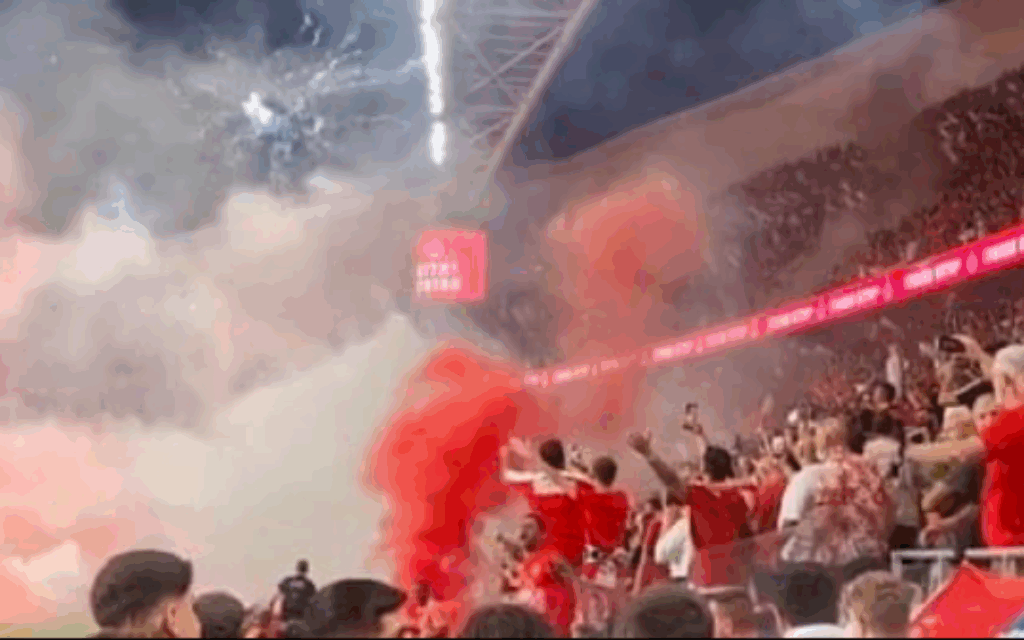 Flares lit ahead of cancelled Tel Aviv football match