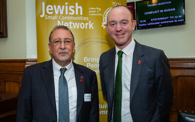 Ed Horwich with Andrew Snowden MP© Photo by Yakir Zur