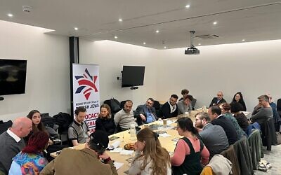 Members of the Parents Circle – Families Forum meet UK Jewish communal leaders at a Board of Deputies roundtable in London.