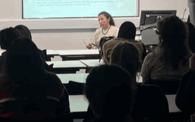 Samar Maqusi giving the lecture at UCL