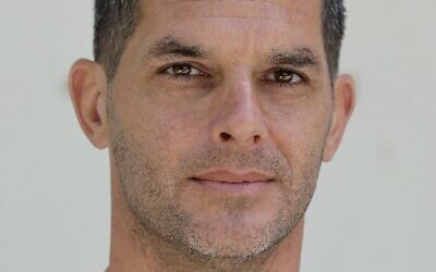 Roy-Hessing-Photo-credit-Ronen-Topelberg