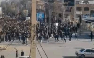 Protestors against the regime in the Iranian city of Marvdasht in January