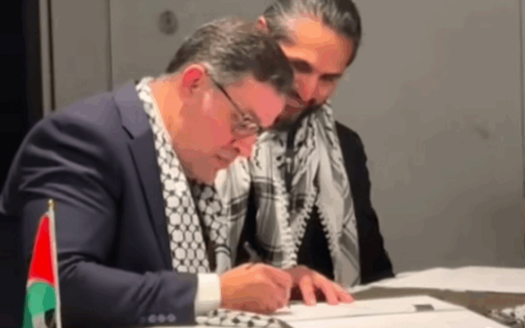 Signing ceremony for Brent-Nablus twinning arrangement