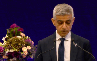 Mayor of London gives reading at City Hall HMD event