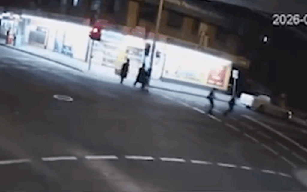 CCTV screenshot shows Jewish teenagers fleeing across a St Kilda East intersection as a vehicle allegedly pursued them during an antisemitic incident in Melbourne. Screenshot/X