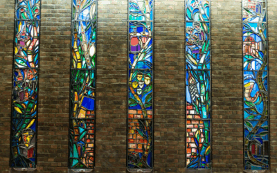 Roman Halter's stained glass windows (Credit: Alyth Synagogue)