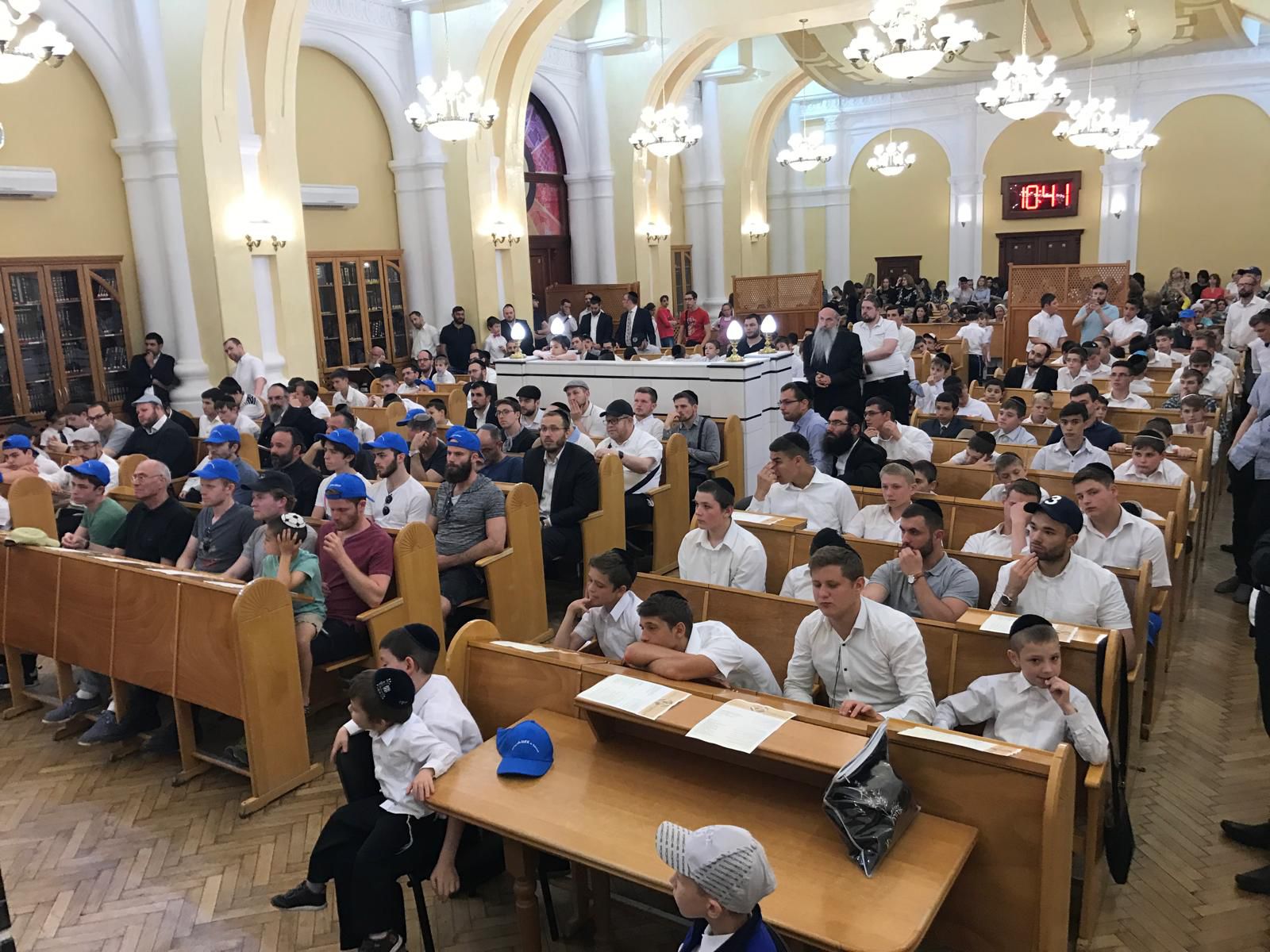 After four years of war, Ukraine’s Jews weather shortages and ...
