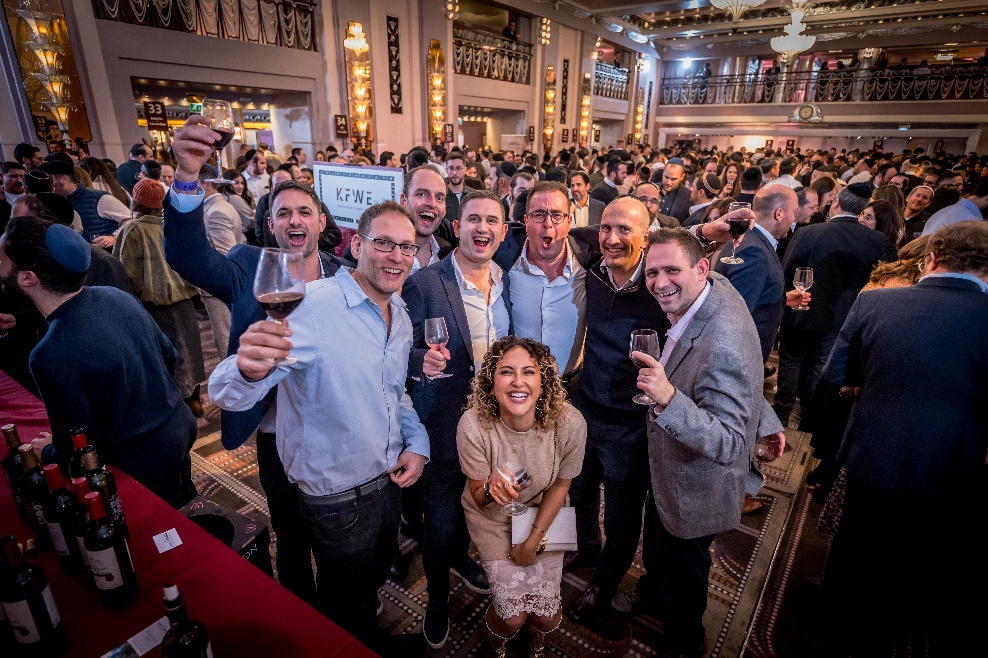 Record 900 attend KFWE London kosher food and wine showcase