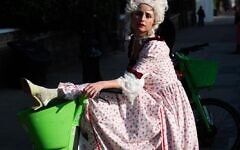Mai Weisz as her alter ego Madame de Booty