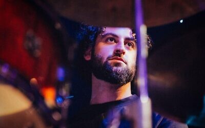 Nadav Schneerson