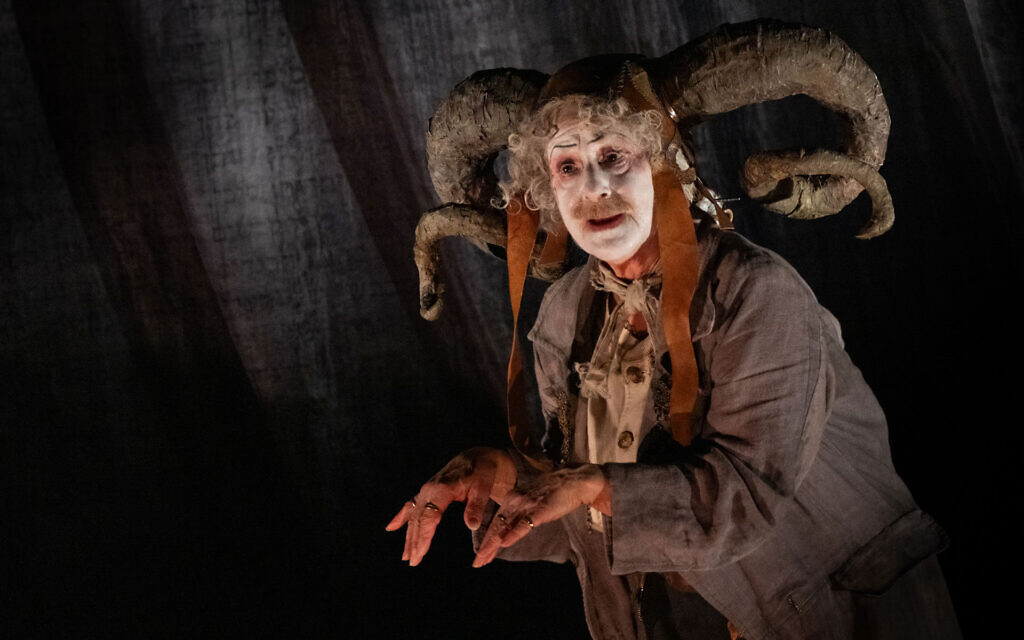 Evelyn Krape as The Figure in Yentl