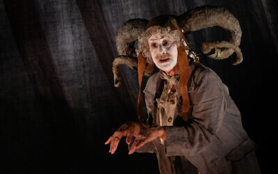 Evelyn Krape as The Figure in Yentl