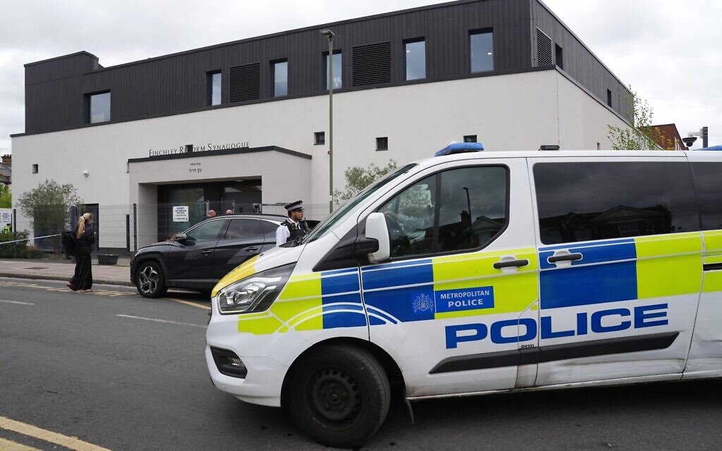 Police outside Finchley Reform Synagogue in north London