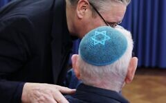 PM meets with Kenton Synagogue members PM meets with Kenton Synagogue members