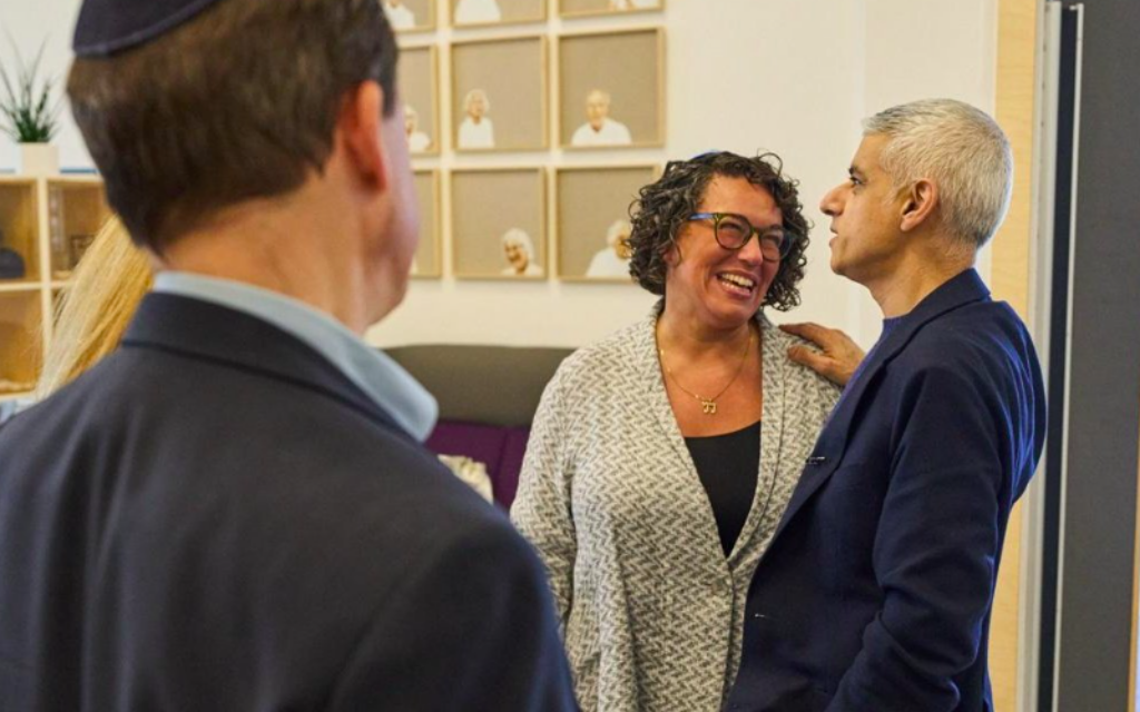 Sadiq Khan at Finchley Reform shul