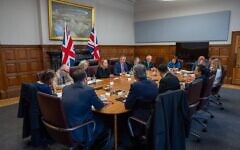 Peter Kyle hosting meeting on tackling antisemitism with business and communal leaders Peter Kyle hosting meeting on tackling antisemitism with business and communal leaders